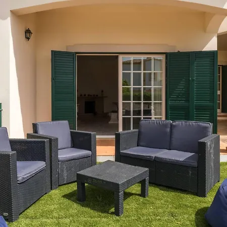 Private 3bedroom With Terrace - * פראגודו