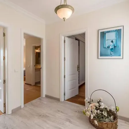 Private 3bedroom With Terrace - בית נופש