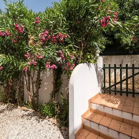 בית נופש Private 3bedroom With Terrace - פראגודו
