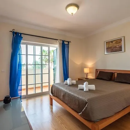 בית נופש Private 3bedroom With Terrace - *